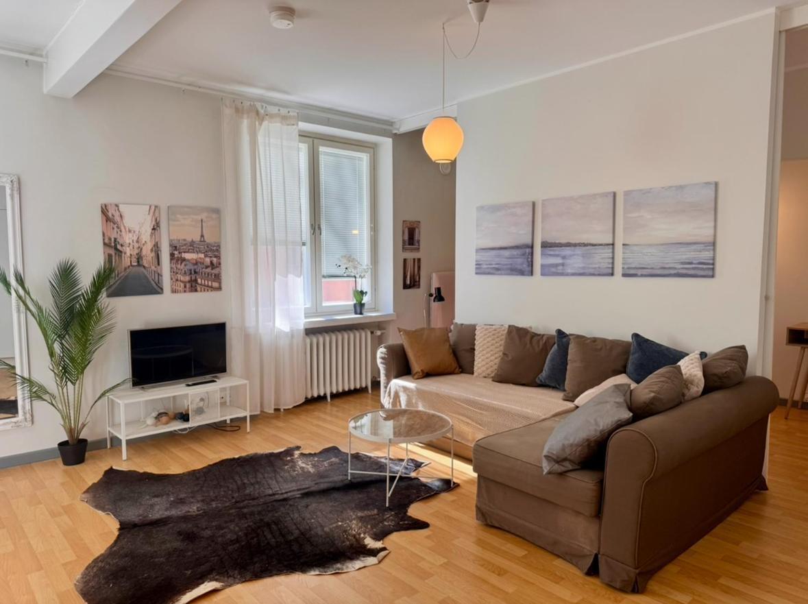 Villa Centralen Хелзинки Екстериор снимка